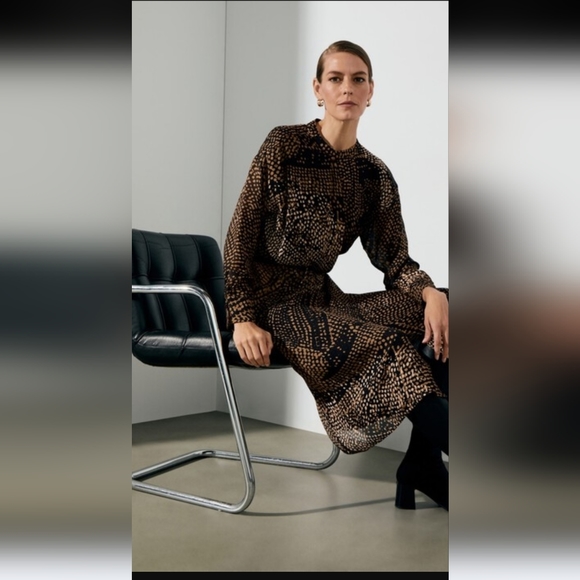 El Corte Ingles LIMITED Dress  Medium - Picture 7 of 8